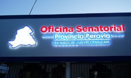 Senador Julito Fulcar inaugura oficina legislativa en Matanzas para estar más cerca de la gente