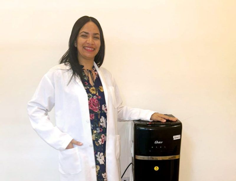 Especialista advierte sobre riesgos para la salud por consumir agua de bebederos contaminados