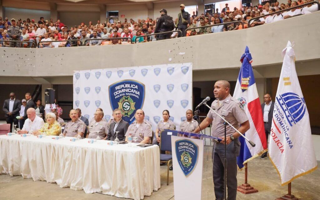 Policía Nacional da la bienvenida a 1,100 aspirantes femeninas en acto histórico de integración y transformación institucional