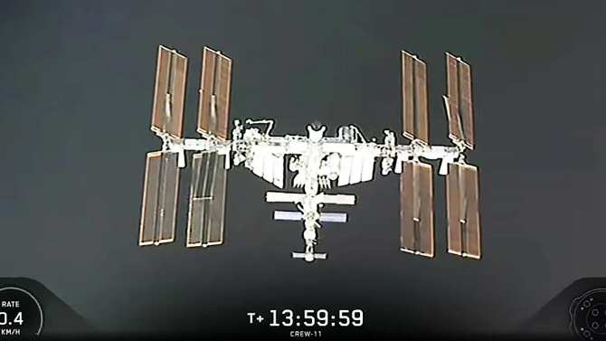 Comienza la misión espacial SpaceX Crew-11