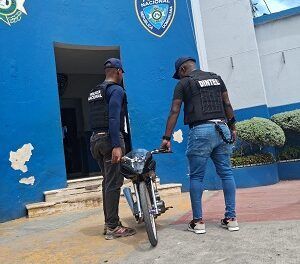 Constantes operativos de inteligencia en San Cristóbal logran apresar a dos hombres por carreras clandestinas