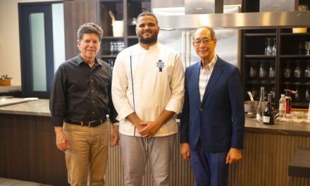 El chef Frankeli Alcántara ofreció un festín de alta cocina con corazón local