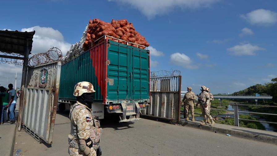 Migración comienza a probar los escáneres de reconocimiento facial en la frontera