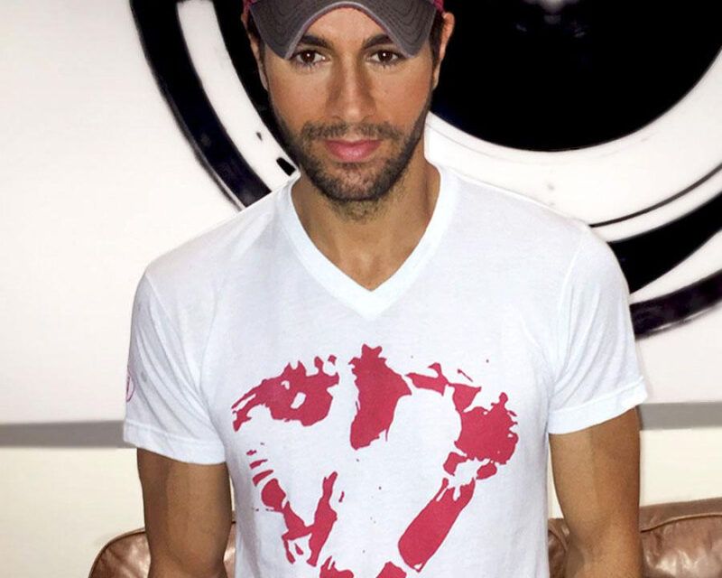 Enrique Iglesias habla por primera vez sobre la llegada de su cuarto hijo