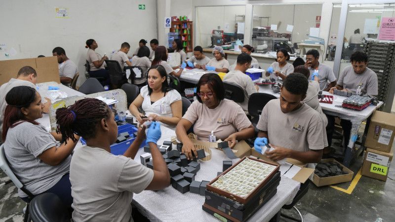 A junio de este año, unas 106,021 empresas cotizaban en la Tesorería de la Seguridad Social