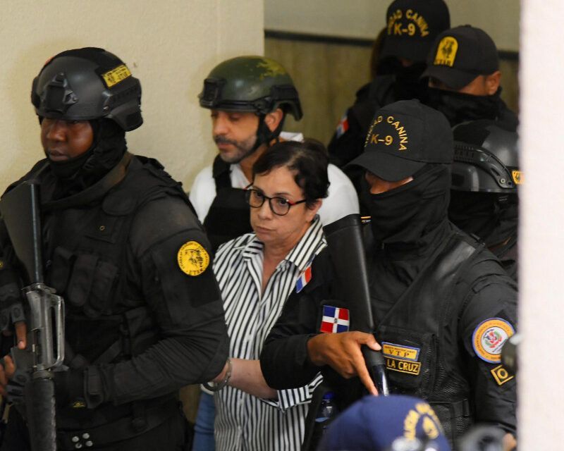 Hermanos Espaillat piden se repita investigación de causas del colapso del Jet Set
