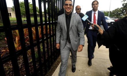 Renuncian abogadas del equipo de defensa de Daddy Yankee