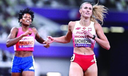 ¿Marileidy en apuros en la final de los 400 metros del Mundial de Atletismo?