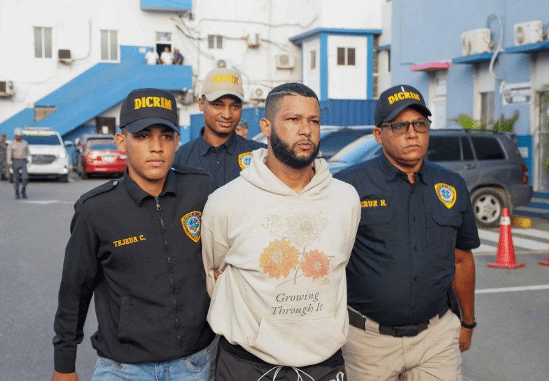 Los seis hombres que violaron joven de Villa González podrían ser condenados a 30 años