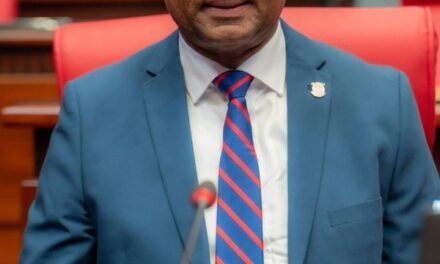 Senador Julito Fulcar somete resolución para reconocer derecho de permanencia de comunidad en Salinas de Puerto Hermoso