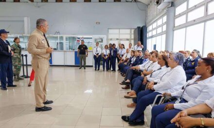Director de Migración insta a fortalecer controles migratorios en Puerto de Santo Domingo