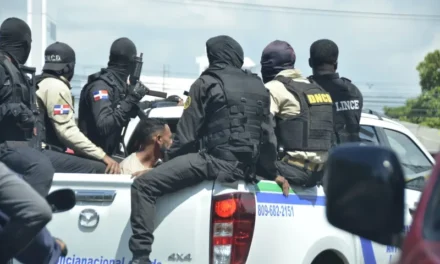 Policía desmantela red clandestina de criptomonedas y subventa de internet