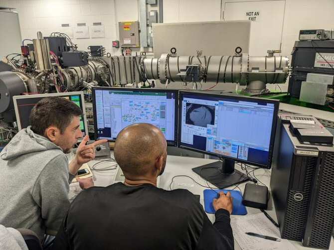 Descubren una anomalía química en la Luna