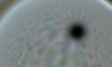 Posible detección de un miniagujero negro primigenio