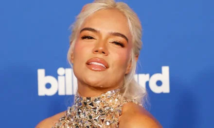La diva colombiana Karol G se presenta en el Crazy Horse