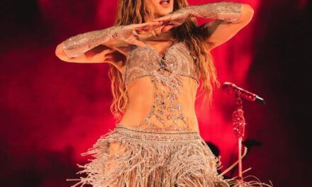 Shakira se presenta en Cali tras 19 años de ausencia esta vez con el Grupo Niche