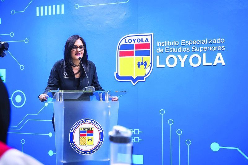 Alianza por el acceso tecnológico y de conectividad en el Loyola