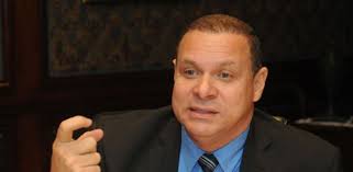 Exclusión de expresidente provincial Alexis Pérez provoca división en FP en La Vega