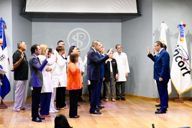 Juramentan Comité de Trasplante del Hospital General Plaza de la Salud