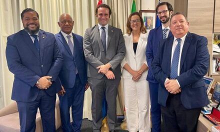 PRESIDENTE DE COOPNAMA RECONOCE LABOR DEL CUERPO CONSULAR DE LA EMBAJADA DE ITALIA EN EL PAÍS