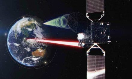 Comunicación láser fiable entre la Tierra y un satélite pese a la atmósfera