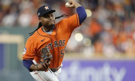 Framber Valdez encabeza lista de más de 15 dominicanos agentes libres en Grandes Ligas
