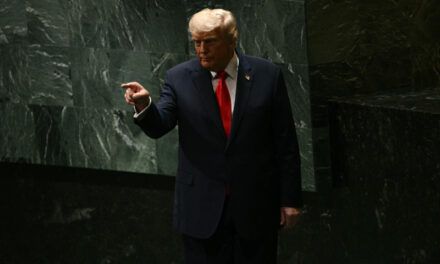 Republicanos niegan que haya problemas económicos y minimizan derrotas electorales