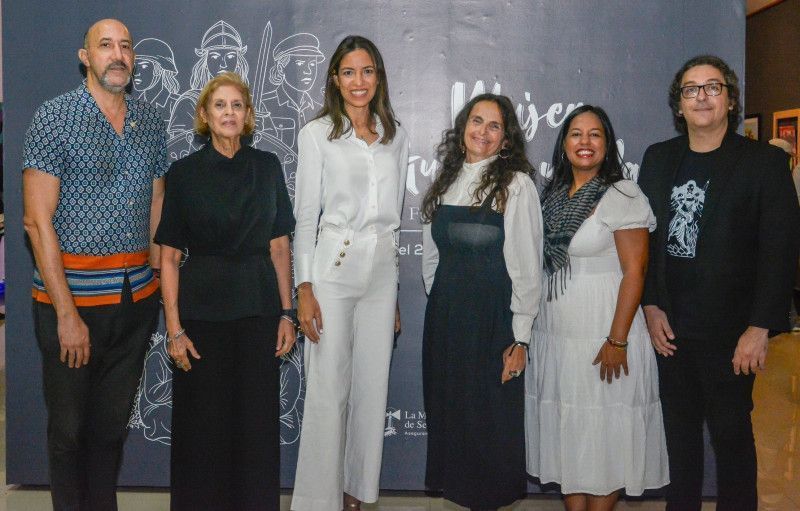 Utesa y la fundación Mujeres Puro Arte inauguran exposición