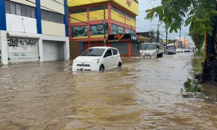 Inundaciones por vaguada en SDE y la región del Cibao