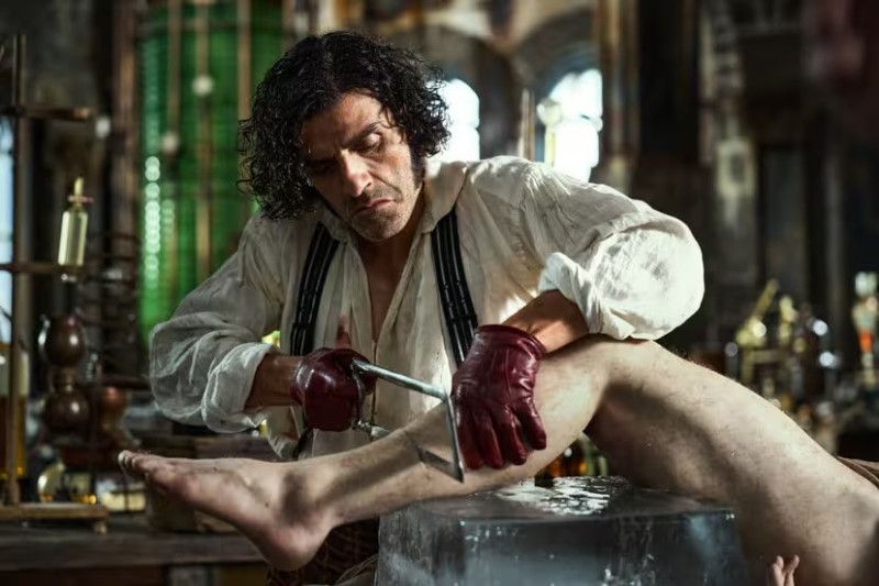 Frankenstein: ocho diferencias entre el libro y la película de Guillermo del Toro