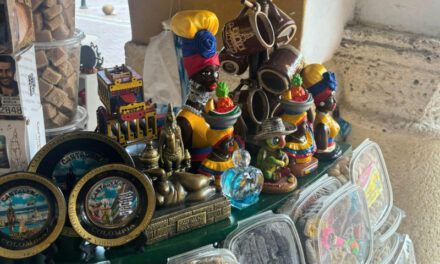 Cartagena, Colombia: en el Portal de los Dulces la cocada se vende en diferentes sabores