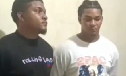 Se entregan hermanos acusados de matar empleado de seguridad en centro nocturno de Samaná
