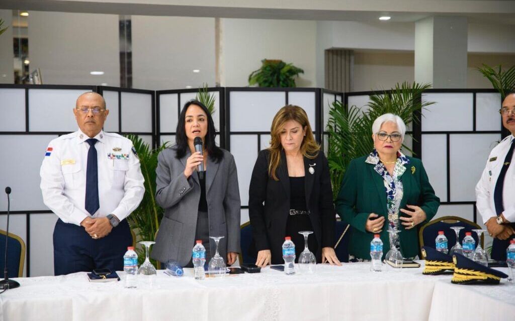 Gobierno flexibiliza horarios de venta de alcohol para Navidad y Año Nuevo