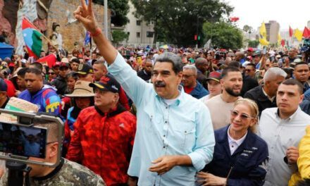 Trump asegura no necesita del Congreso para atacar Venezuela