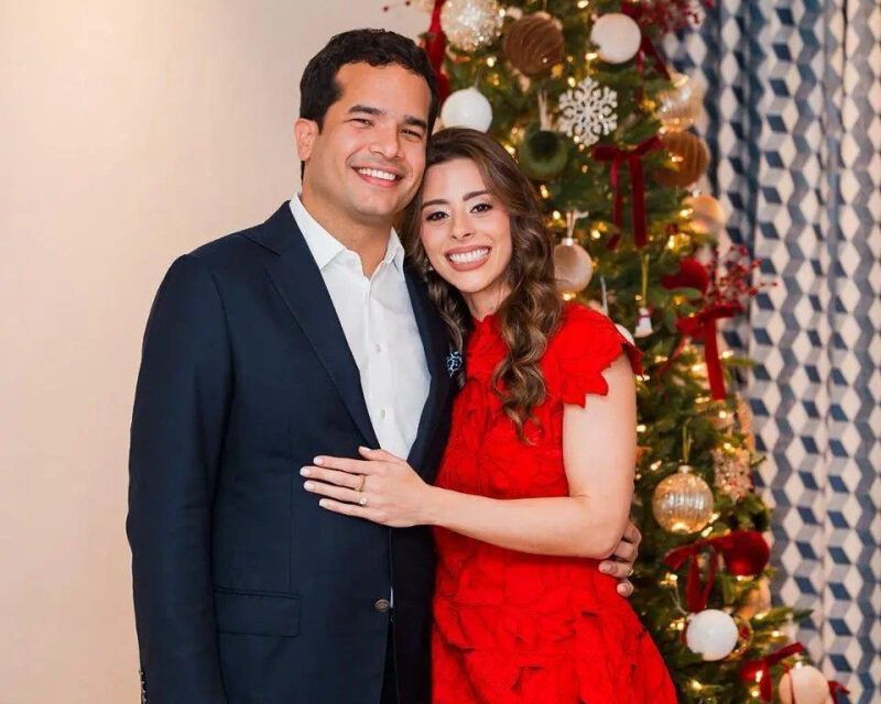 Alexia Rubio, la gerente que es prometida de Omar Fernández