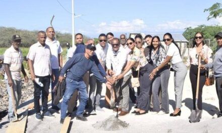 Alcaldía de Mella inicia plan integral de construcción y expansión de Aceras