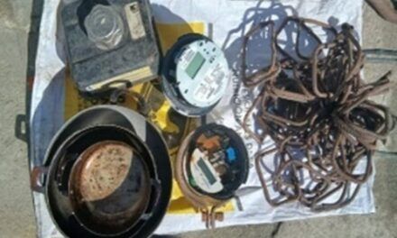 Policía Nacional apresó hombre sorprendido robando en flagrante delito y recuperó contadores eléctricos sustraídos tras penetrar vivienda habitada en Los Bajos de Haina