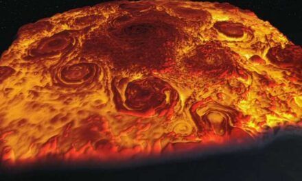 El misterio de las diferencias extremas entre los vórtices polares de Júpiter y los de Saturno