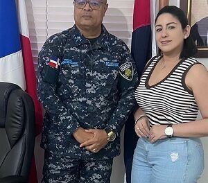 Coronel Hernández Peralta recibe visita de cortesía para fortalecer comunicación institucional regional