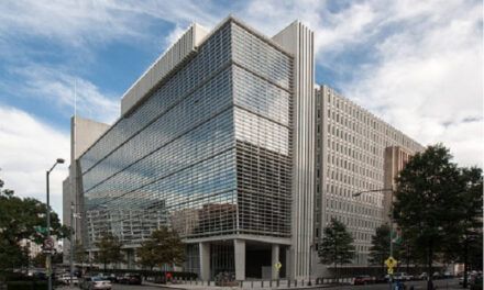 Economistas consideran que proyecciones del Banco Mundial no responden al panorama nacional