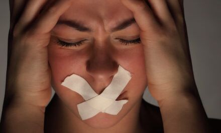 Adiós a los estigmas: la enfermedad de la salud mental no se cura con el silencio
