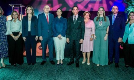 Unibe realiza con éxito congreso Mercadexpo