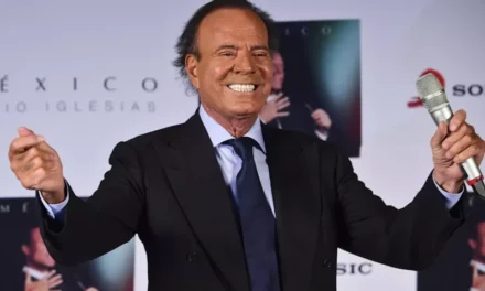 Julio Iglesias seguirá siendo Hijo Predilecto de Madrid por no existir condena legal