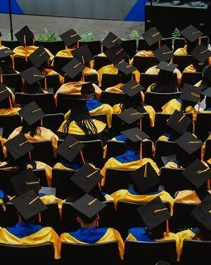 Cuándo volver a la universidad: cinco momentos decisivos