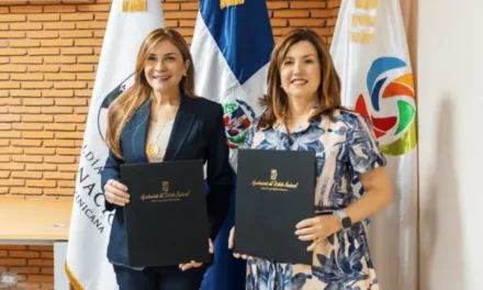 Alcaldía del DN y Cámara Santo Domingo firman acuerdo para impulsar emprendimientos desde Centro Futuro