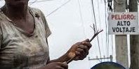 Haitiana resulta electrocutada mientras huía de agentes de Migración en Espaillat
