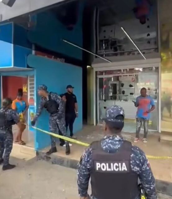 DICRIM asume investigación de asalto a joyería en San Pedro de Macorís