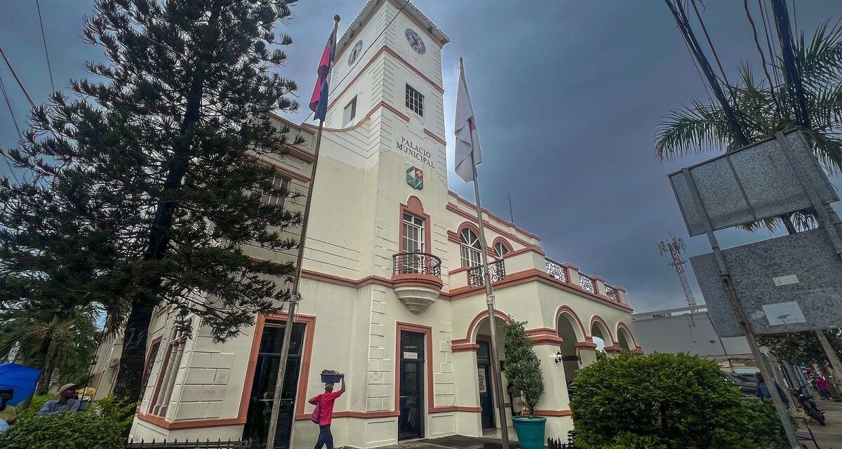 Munícipes alertan sobre uso de presupuesto en San Cristóbal