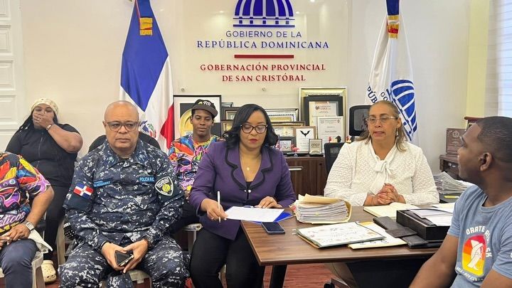 Autoridades coordinan seguridad y organización para el próximo tradicional Carnaval de San Cristóbal