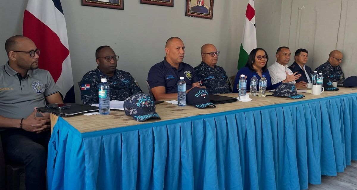 Trabajo articulado fortalece seguridad y consolida liderazgo policial en San Cristóbal